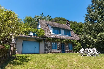 Bella villa nel Parc des Volcans d'Auvergne