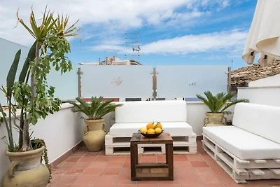 AM Suite with terrace by Wonderful Italy