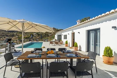 Finca mit 4 Schlafzimmer