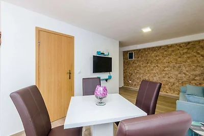 Apartments Paula - One Bedroom Apartment with...