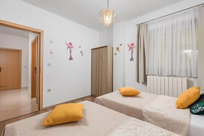 Wohnung in Kraljevica in der Nähe von Rock...