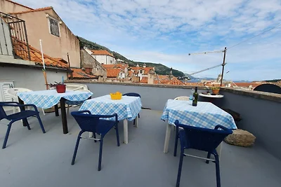 Rooms Kisic - Twin Room with Shared Bathroom