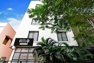 Super Hotel O Tagore Park Laskarhat