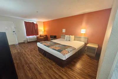 Kingsize bed | Rookvrij