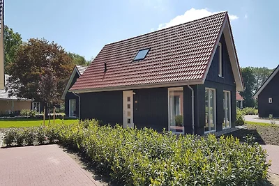 Moderne Villa mit Garten