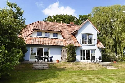 Ferienwohnungen Blaues Haus, Putbus