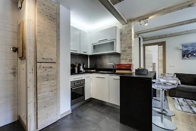 Komplett renovierte Wohnung am Fuße der Skipi...