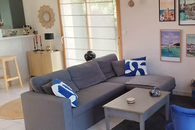 House in St. Quay near GR34 and Beaches
