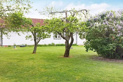 7 Personen Ferienhaus in VARA-By Traum