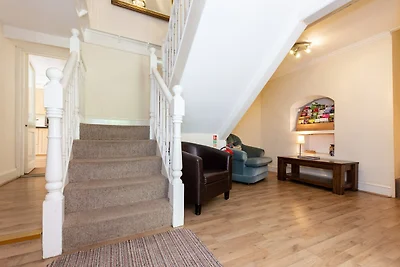 Prachtig vakantiehuis on Wye met een terras