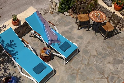 Incredibile cottage a Kavallos vicino al lago