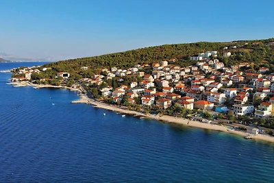 Beachfront Mastrinka Apartments with Sea View...