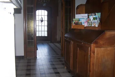 Geräumige Villa mit Sauna in Poperinge