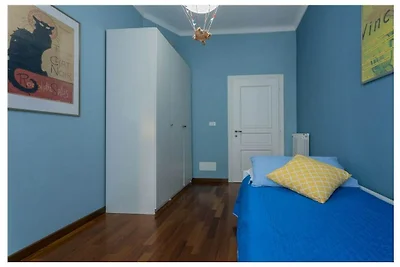 Wohnung in Torino mit Balkon und Parken