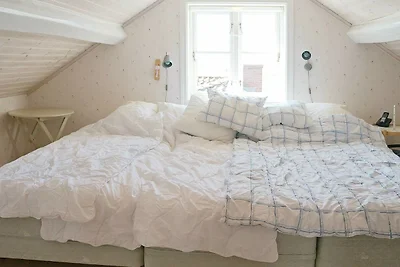 6 Personen Ferienhaus in HÄLLEVIKSSTRAND-By...