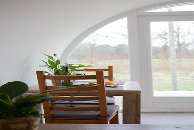 Leuke Tiny Home gelegen naast een eigen