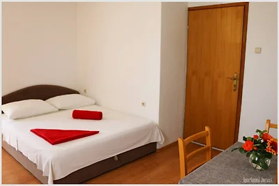 Apartments Juras - Studio Apartment with Logg...