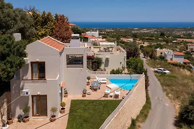 Oasis rural de Agia Triada