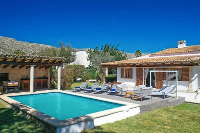 Luxuriöser Rückzugsort in einer Villa in...