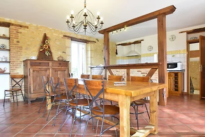 Gemütliches Ferienhaus mit Schwimmbad
