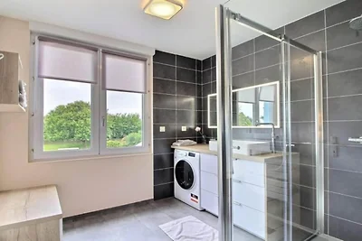 Modern appartement vlakbij Parijs