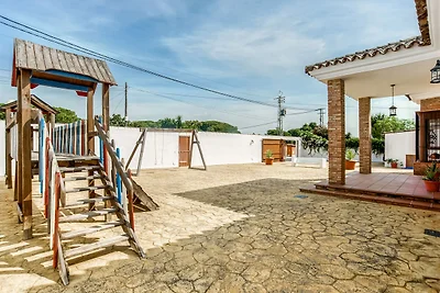 Villa mit beheiztem Pool am Strand von...