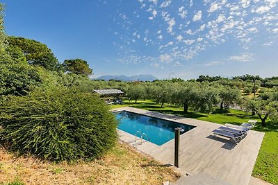 Wohnung in Brescia mit Schwimmbecken