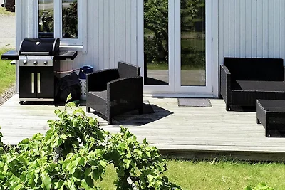 2 Personen Ferienhaus in Öckerö-By Traum
