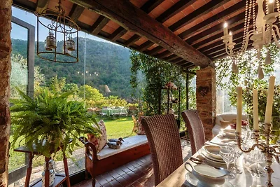 Casale in Toscana con piscina