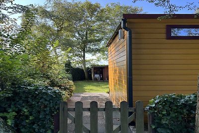 Modernes Chalet im Campanula Park mit Garten