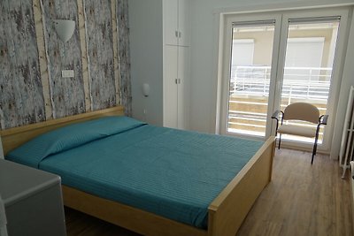 Apartment für 4 Personen mit Terrasse