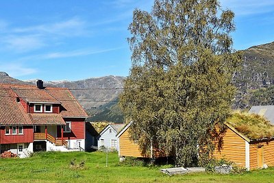 10 persone case ad skei i jølster