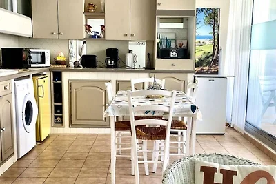 Apartment in Aiguillon mit Zugang zum Strand