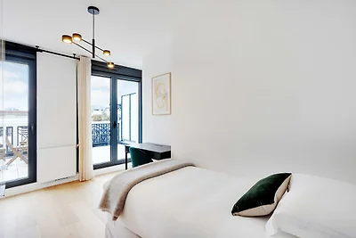 Maisonette mit Terrasse in Levallois