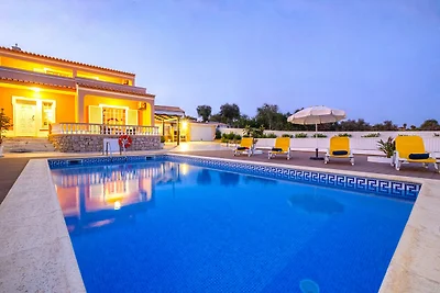 Villa ad Albufeira vicino al centro città