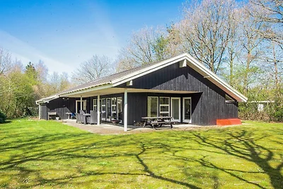 8 person holiday home in Oksbøl