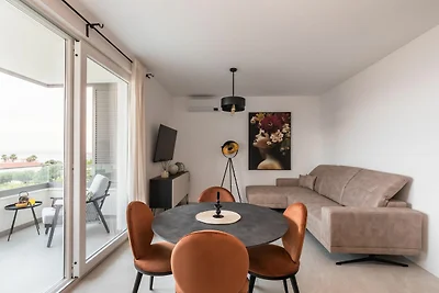 Luxushaus mit Schaumbad in Meeresnähe
