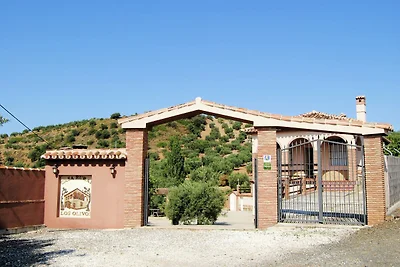 Rustikale Villa in Alora mit Swimmingpool