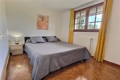 Villa con piscina per 10 ospiti