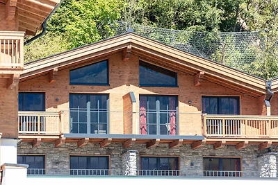 Luxuschalet mit privater Sauna in Uttendorf