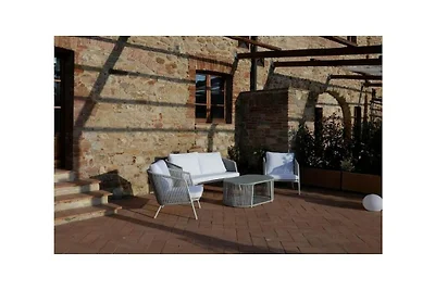 Villa Tenuta Cantona