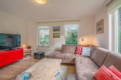 Charmante Villa in der Nähe von Meer und Wald