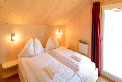 Einladendes Chalet mit Außenjacuzzi an der...