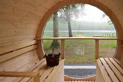 Ferienhaus mit Baumhaus, Sauna und Hot Tub, d...