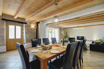 Villa à Batlug avec piscine privée