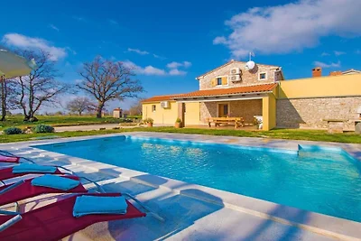 Ferienhaus in Marcana mit Schwimmbecken