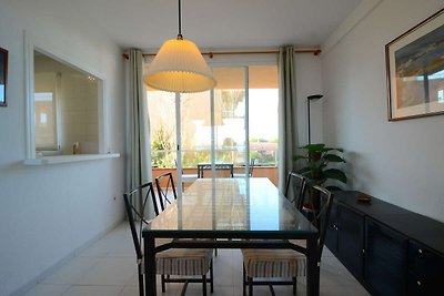 Appartement in Pals nabij golfbaan