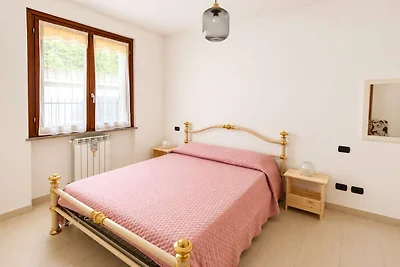 Splendido appartamento con piscina e vista...
