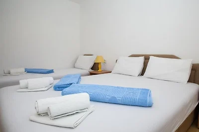 One Bedroom Apartment with Sea View 1