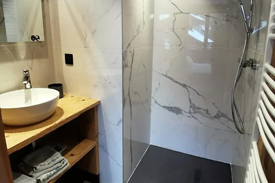 Appartamento a Les Gets sulle piste di...